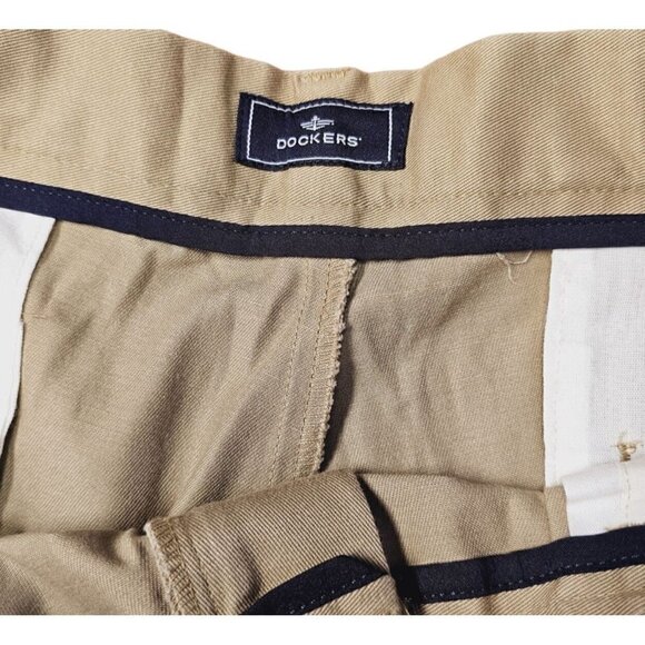 36 x 29 Dockers Pleated Everyday Cotton Light Brown Khaki Chino Dress Pants - Picture 4 of 5